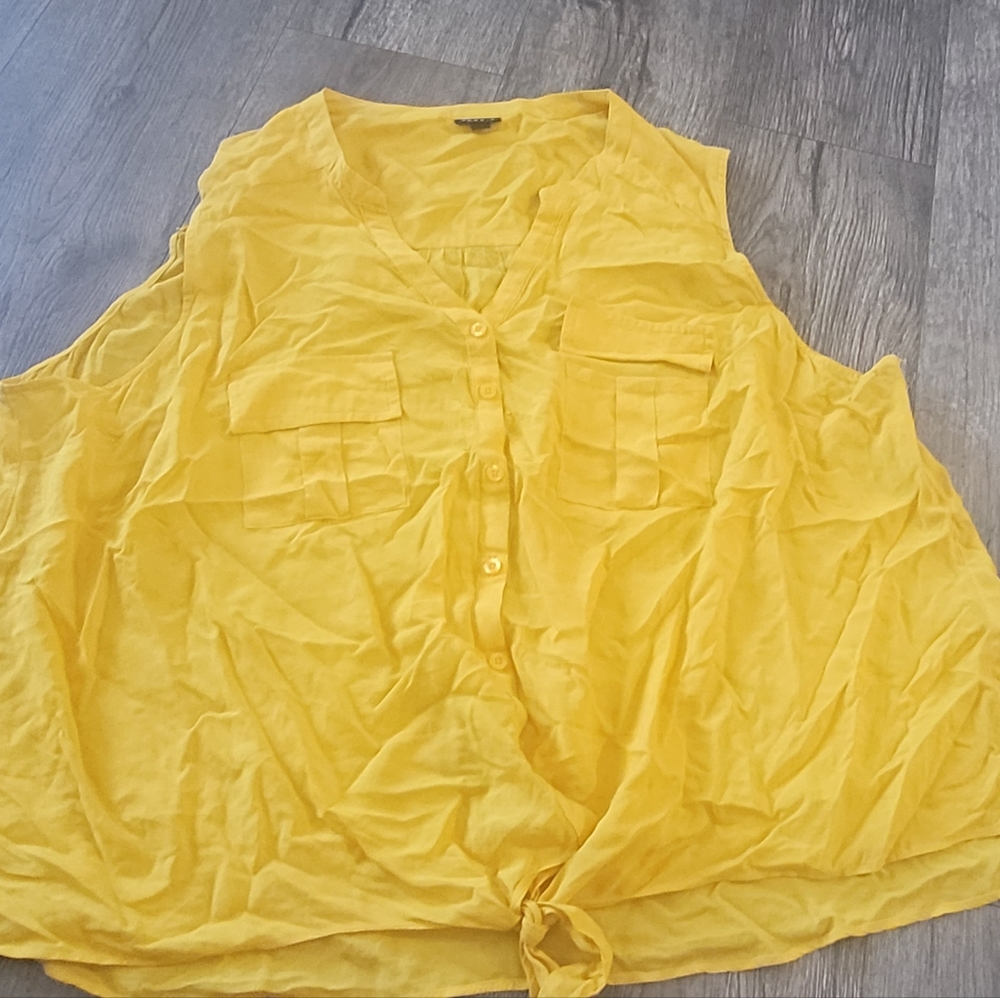 Torrid top - Picture 4 of 6